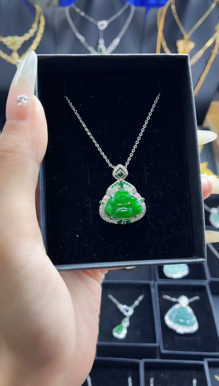 翡翠未镶嵌吊坠(不含链)天然翡翠a货 多样性发其一