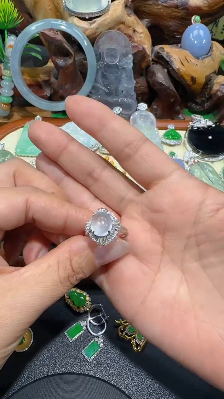 【闪购商品】翡翠戒指18K金镶嵌戒指