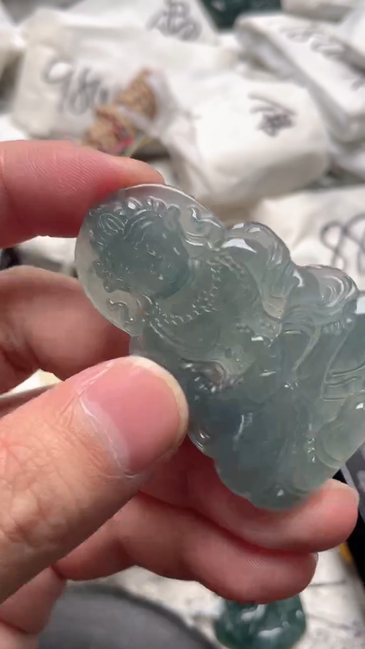 颈饰未镶嵌翡翠888