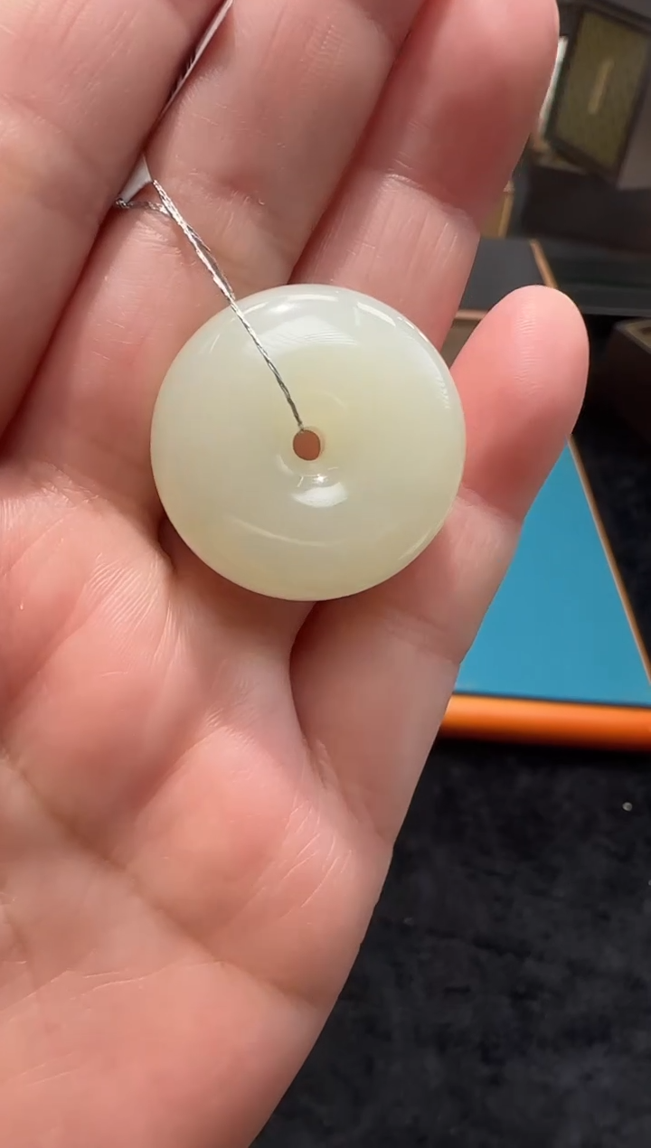 吊坠(不含链)未镶嵌和田玉新疆和田玉于田料平安扣