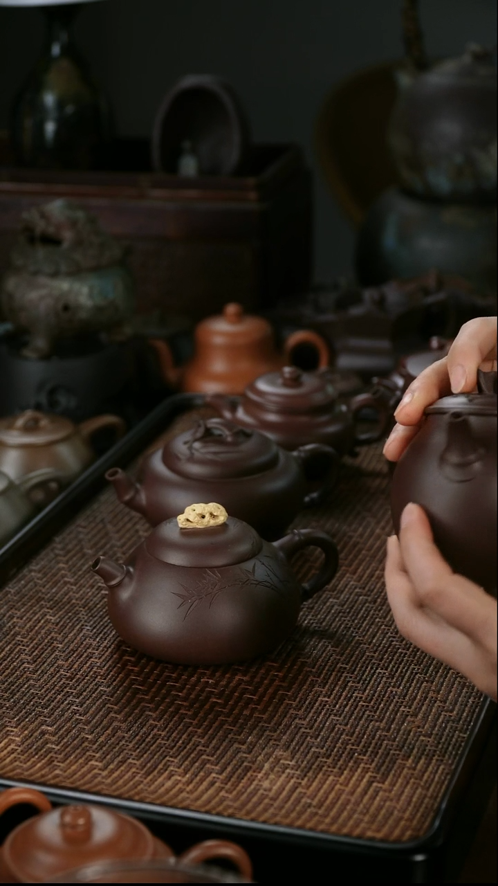茶壶紫砂用****6柿圆老紫泥180cc