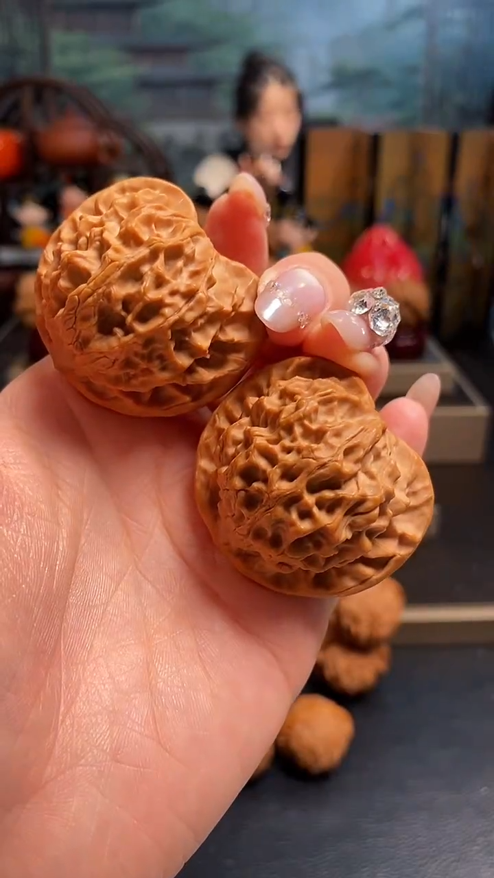 【闪购商品】文玩核桃吊坠F297玉麒麟42