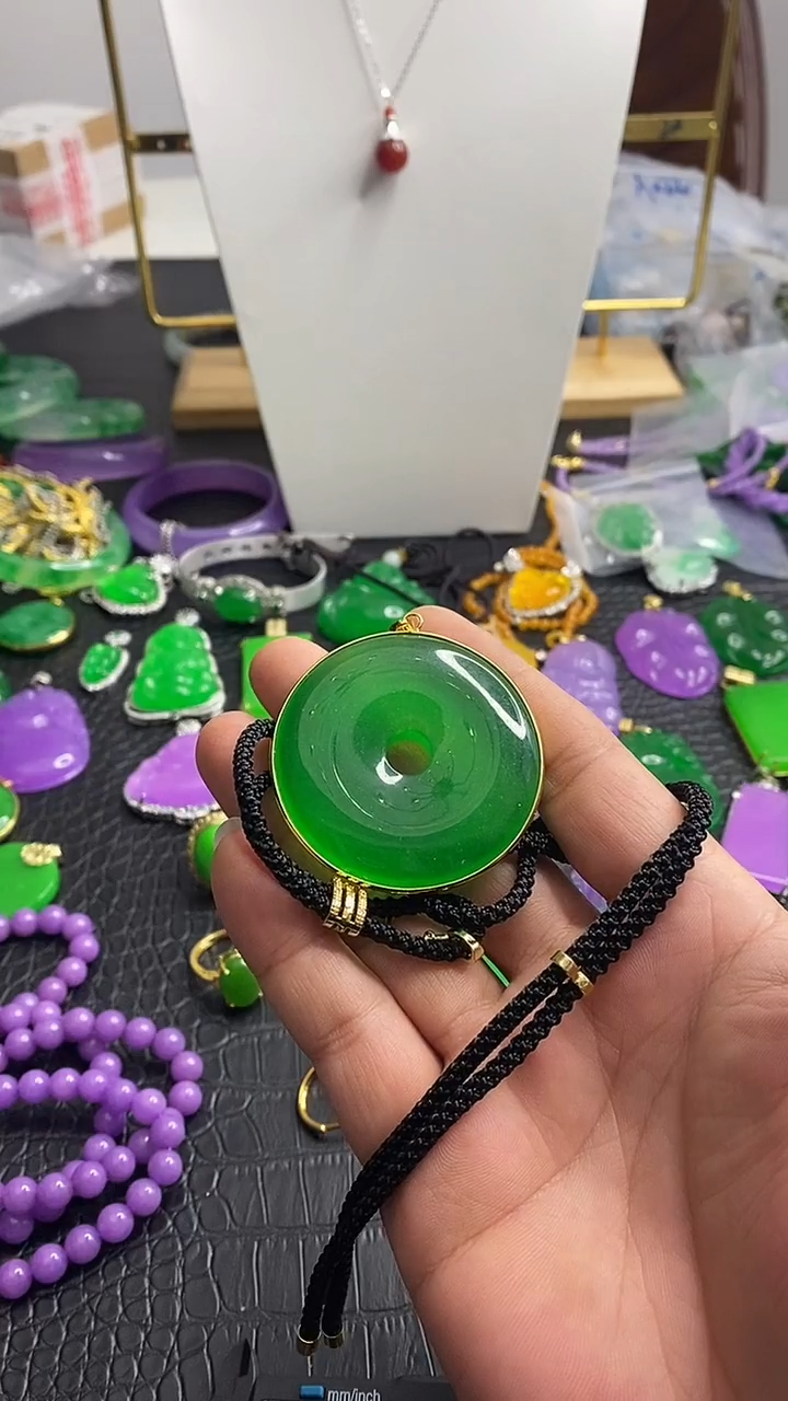 14K金镶嵌翡翠耳饰王*森W001