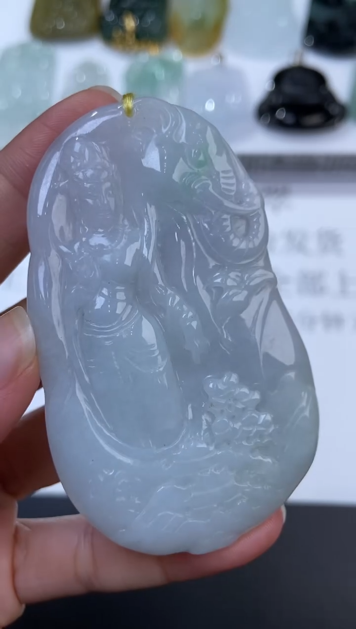 未镶嵌挂件翡翠356504  多人