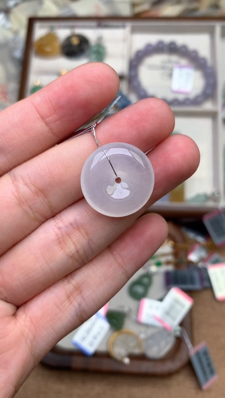 未镶嵌挂件翡翠1