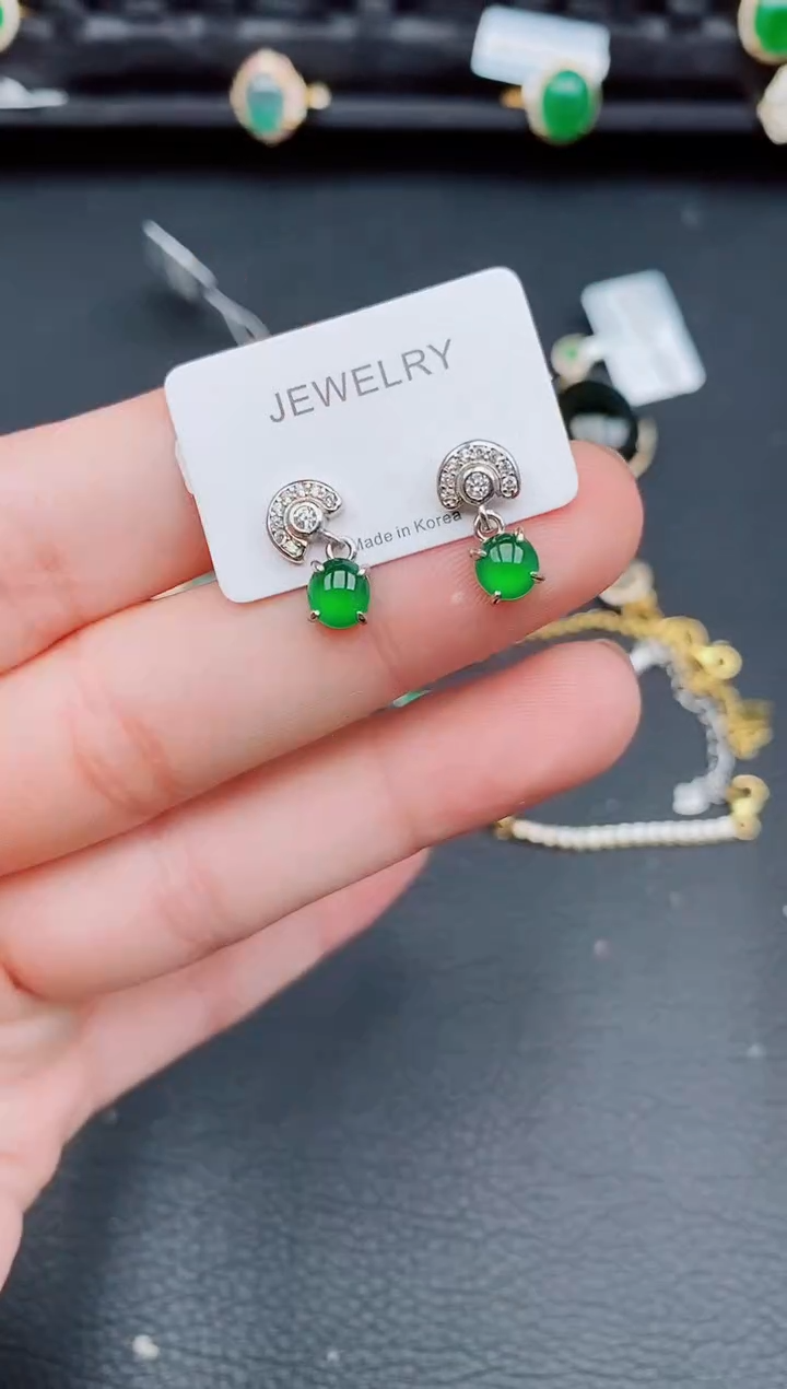 【闪购商品】翡翠耳饰银S925镶嵌天然a货翡翠407