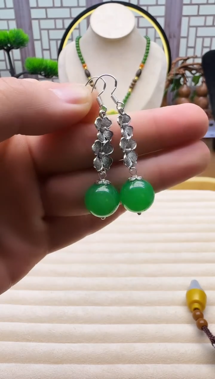 银S925镶嵌翡翠耳饰E22    