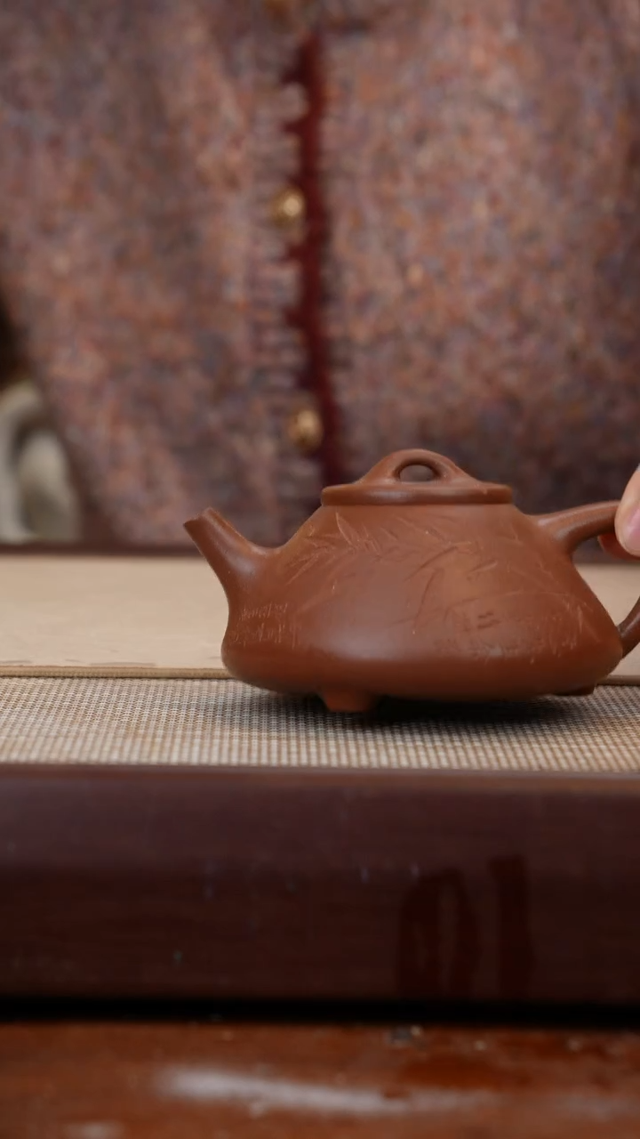 茶壶紫砂微微暇赵庄小红泥子冶石瓢手刻板桥竹200C