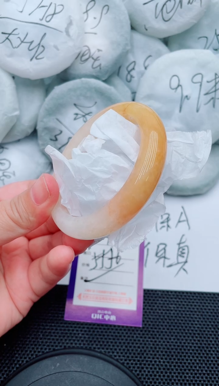 石英质玉手镯未镶嵌F7-55-56