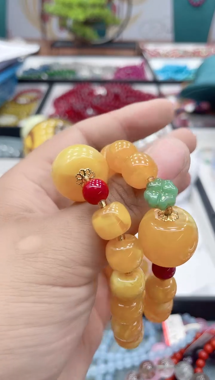 未镶嵌琥珀珠宝奇石蜜蜡老型手串