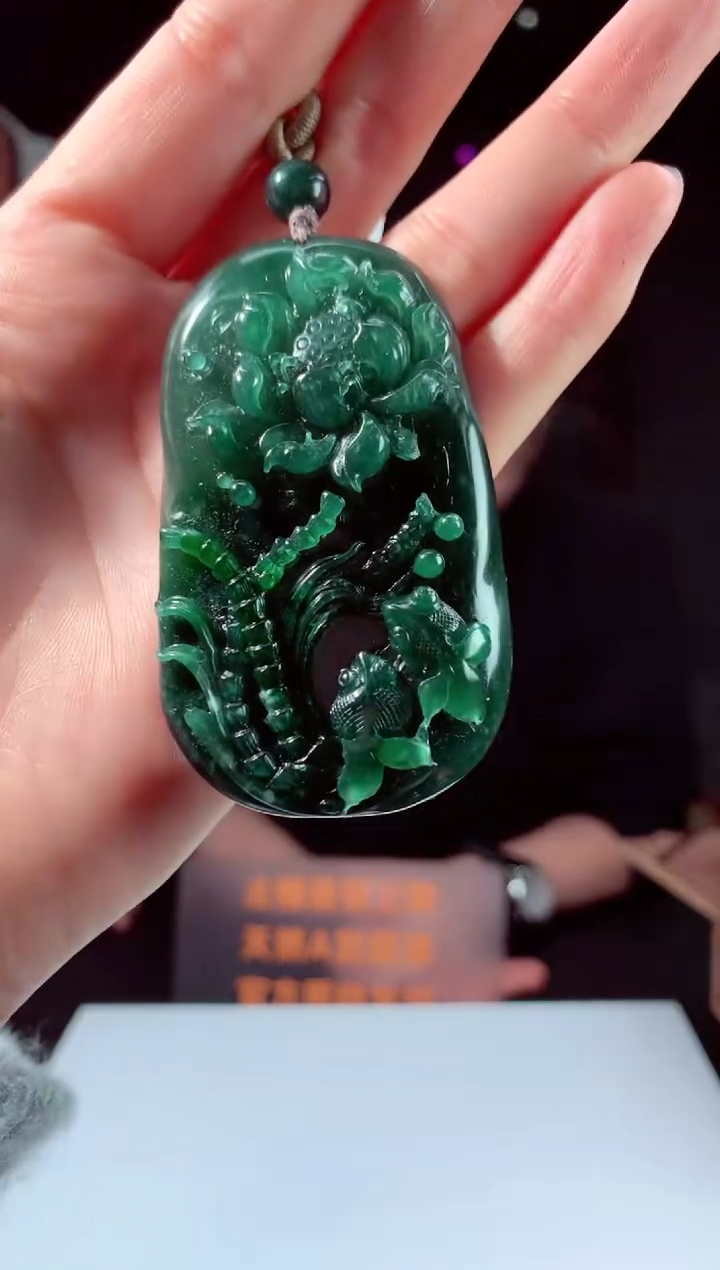 【闪购商品】定制翡翠未镶嵌天然A货翡翠（拍一发一）