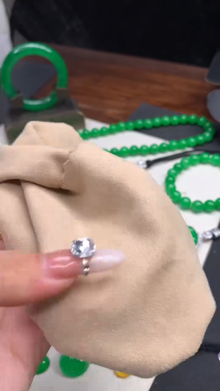 颈饰未镶嵌翡翠金*#无美颜滤镜七天无理由