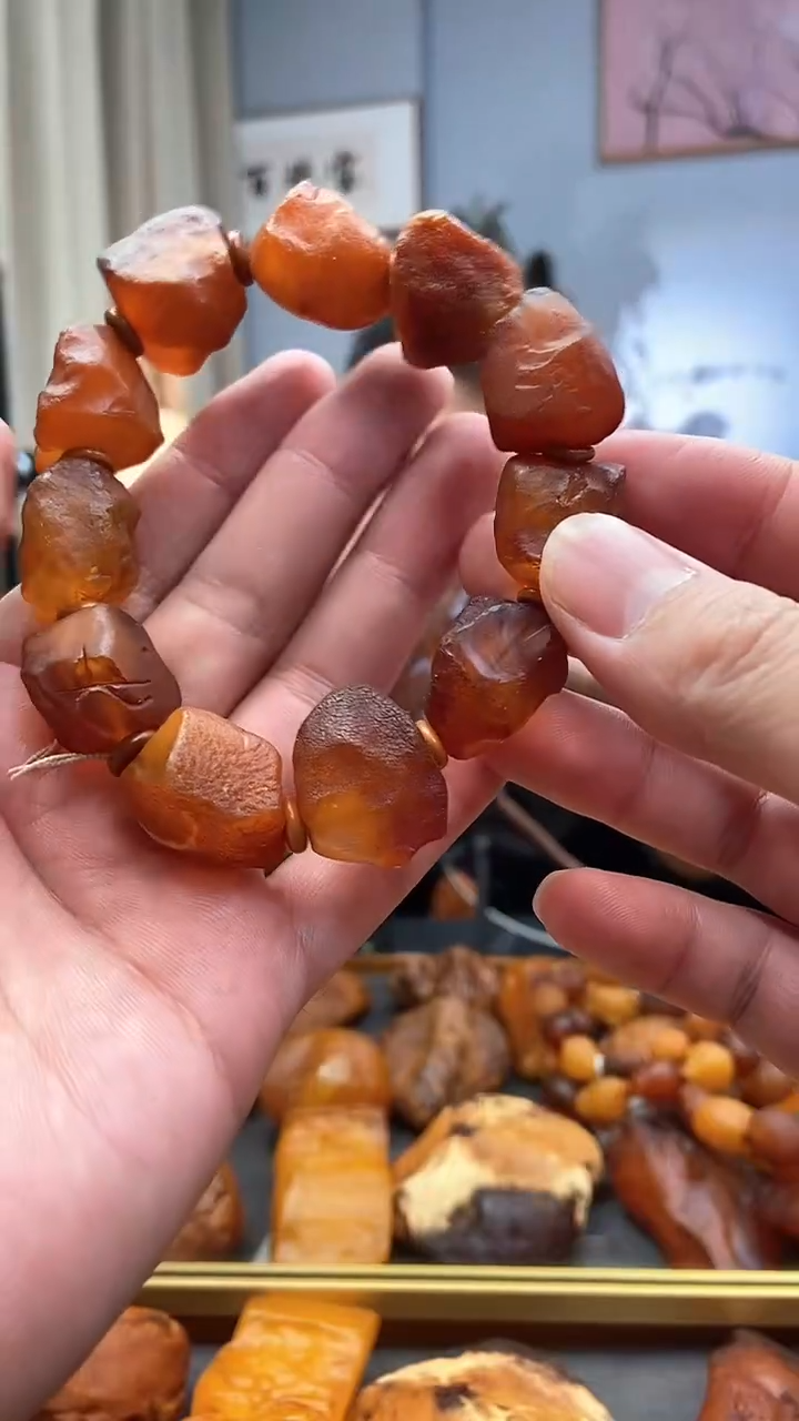 【闪购商品】蜜蜡手串未镶嵌手串