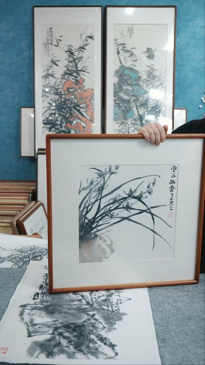 【闪购商品】国画50*50本土老师花鸟