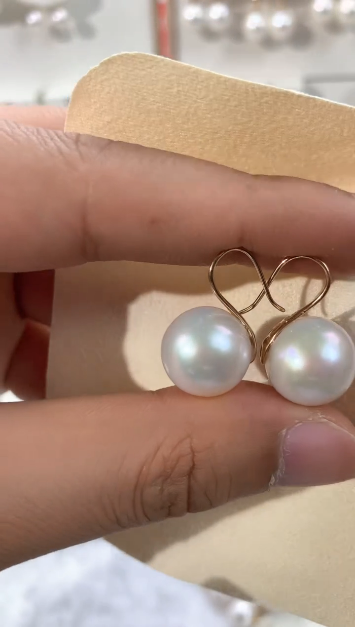 【闪购商品】淡水珍珠耳饰18K金镶嵌1