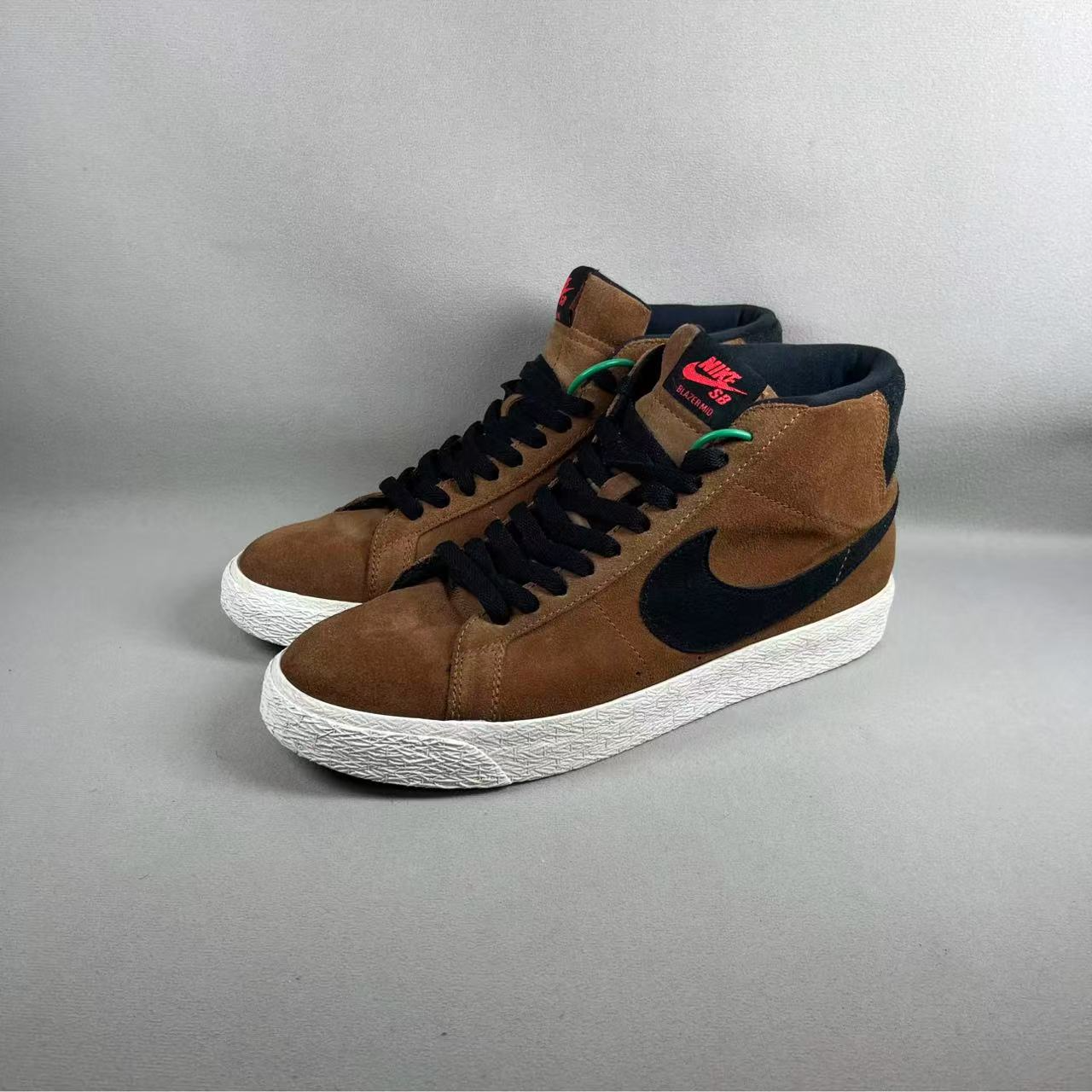42码 二手 Nike Blazer 板鞋 男女同款 黑咖 864349-202（C180”）