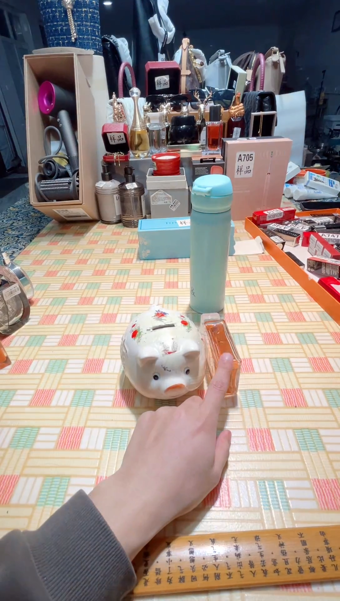 瓷片瓷器 库房到期 全部地板价@@1
