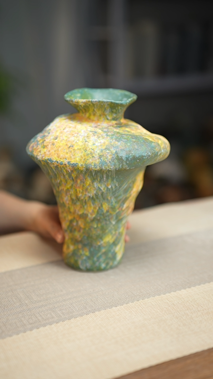   花器陶瓷花瓶涂鸦绿006