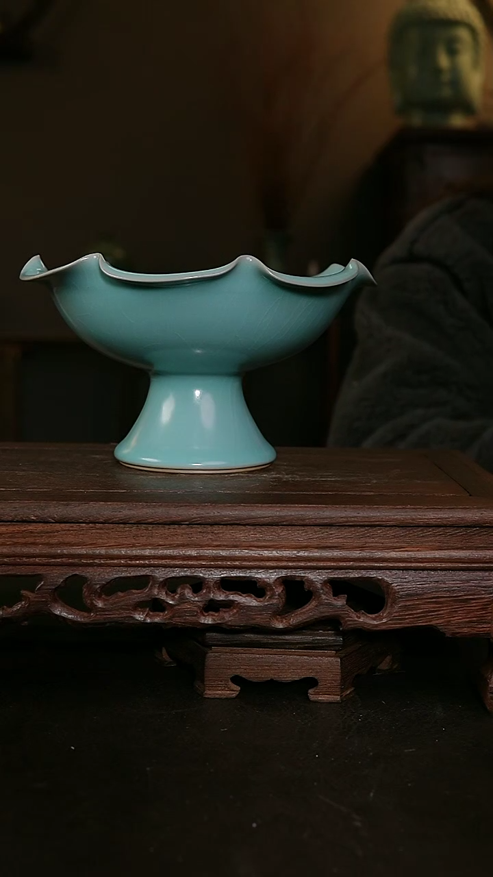 【闪购商品】其他仿古手工高足花口果盘