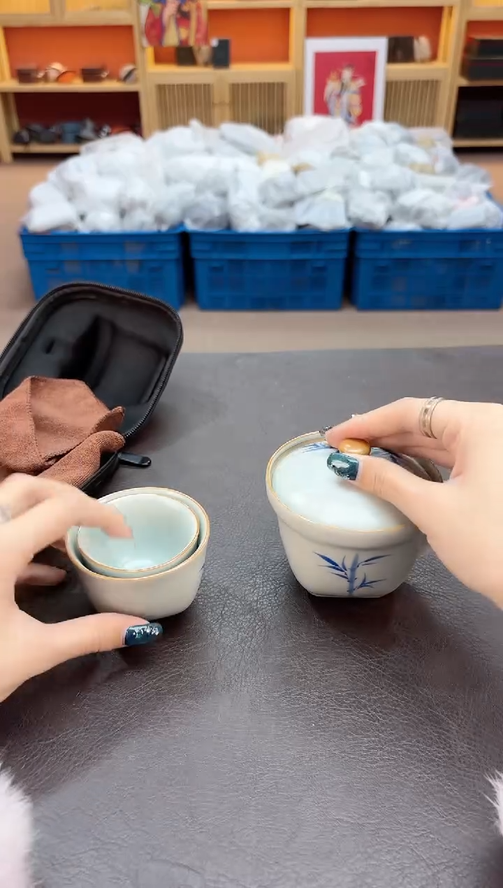 【闪购商品】摆件瓷SC1111111111111