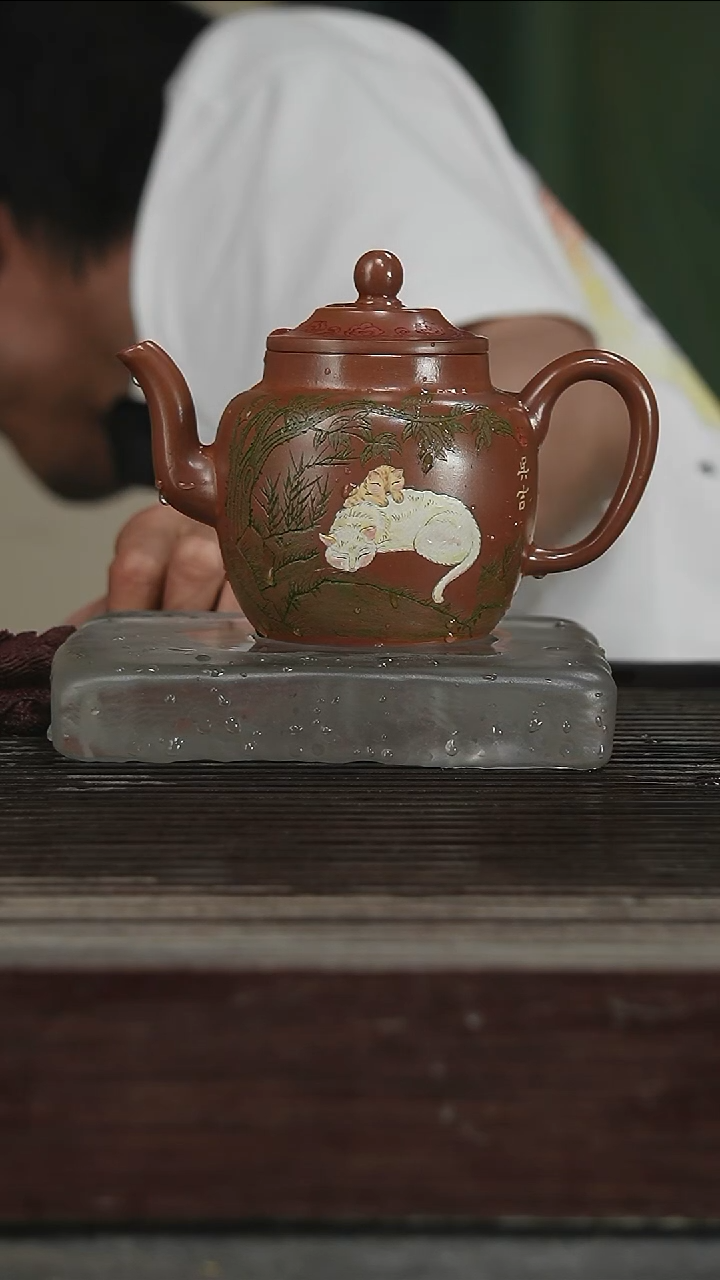 茶壶紫砂正高吴吉，带证380CC163号