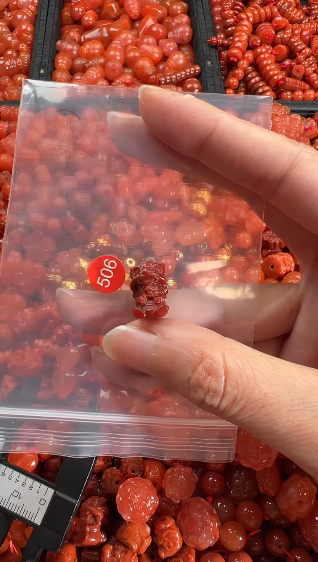 【闪购商品】南红玛瑙颈饰未镶嵌1