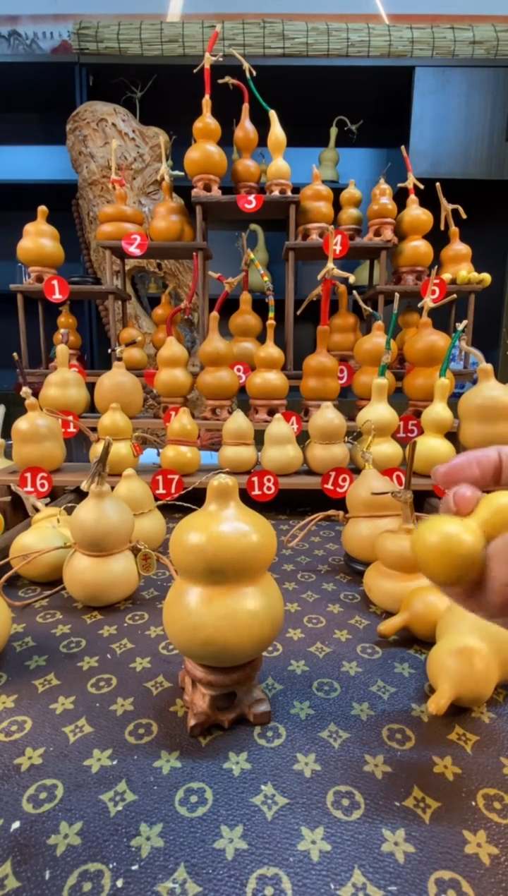 葫芦多***戈158明哥不能再少了