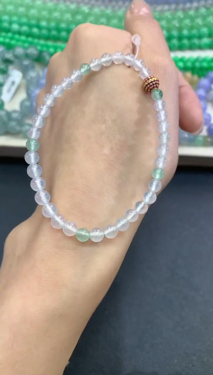 【闪购商品】翡翠手串未镶嵌w154