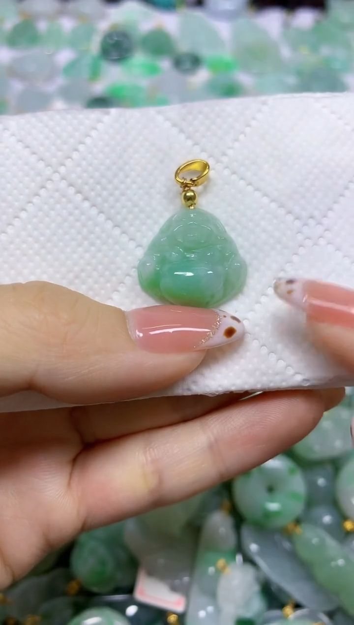颈饰未镶嵌翡翠天然翡翠A货