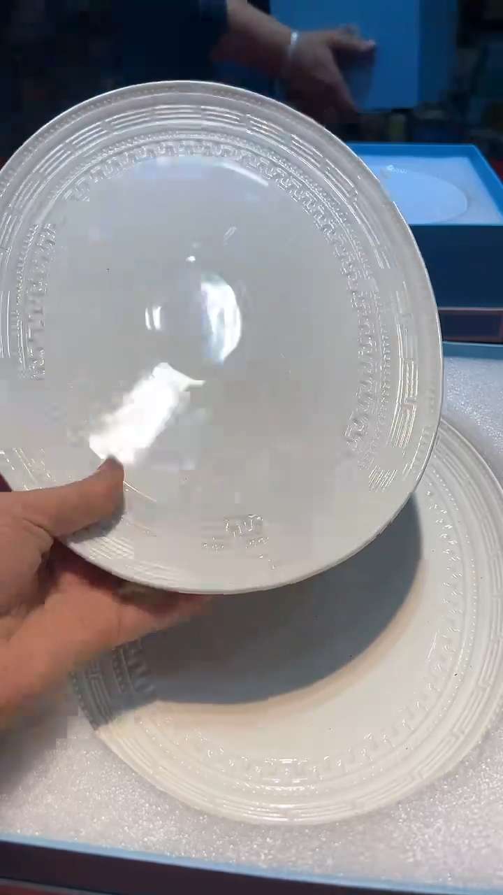 【闪购商品】瓷片锅碗瓢盆一件不剩