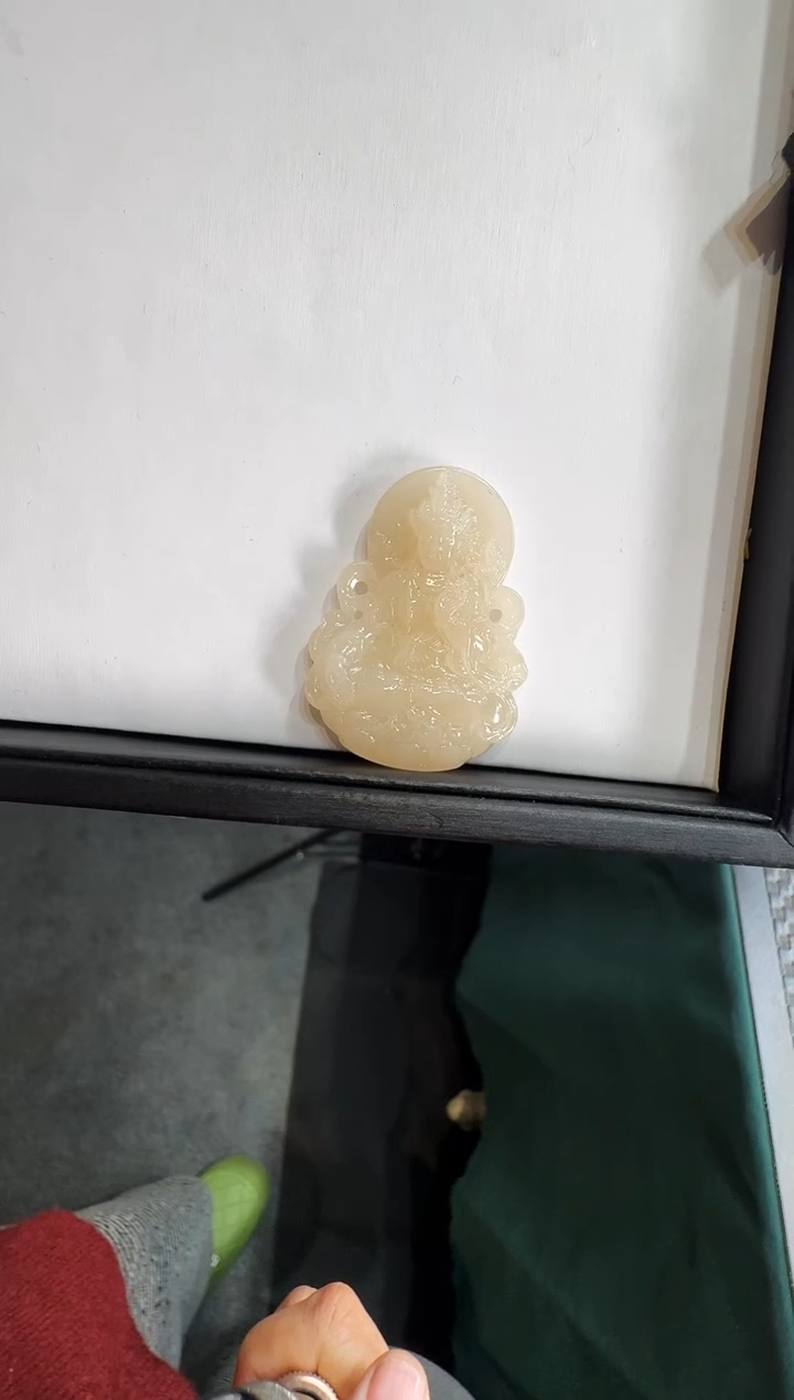 【闪购商品】和田玉颈饰未镶嵌藕粉度母薄