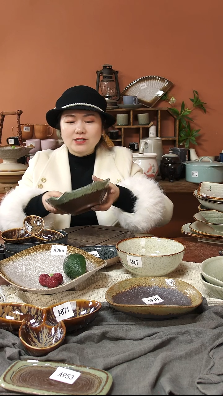 陶瓷A925 一只粗陶红泥异形碗21*8微瑕