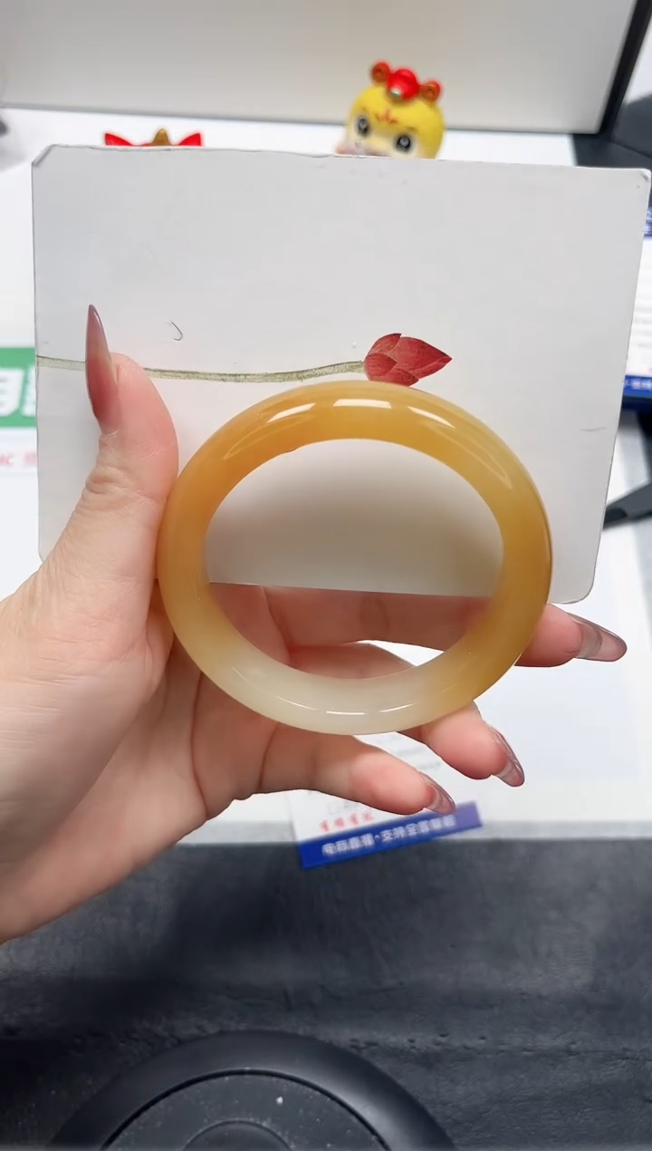 【闪购商品】石英质玉手镯未镶嵌105-59.5