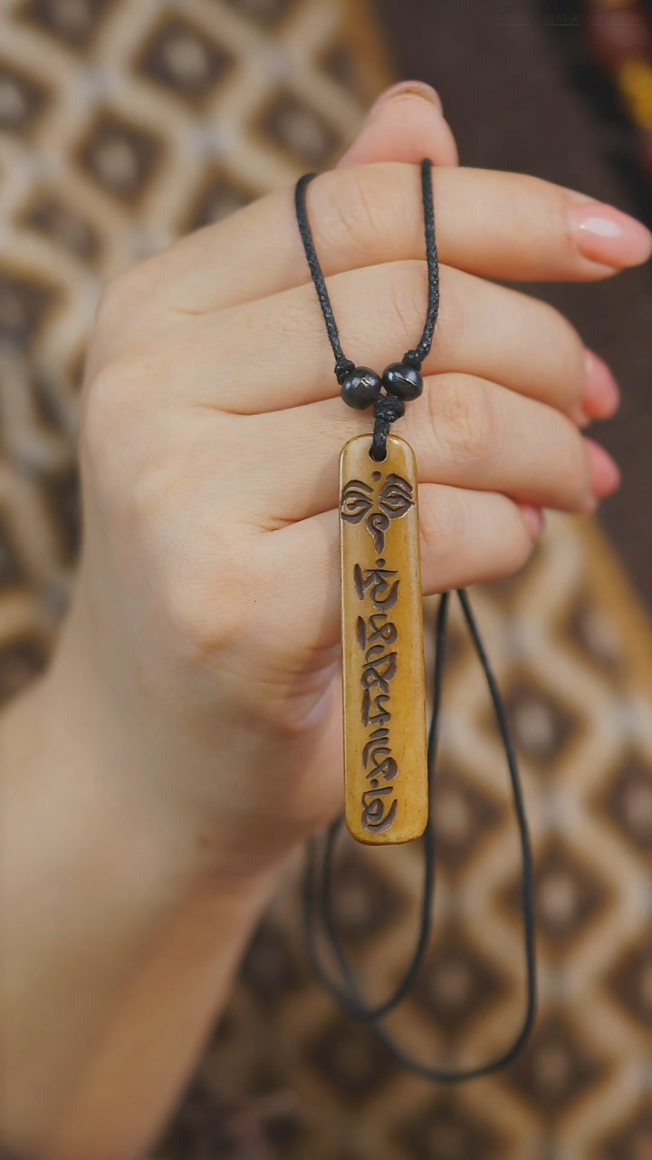 【闪购商品】玛瑙/玉髓项链未镶嵌多样性发其一