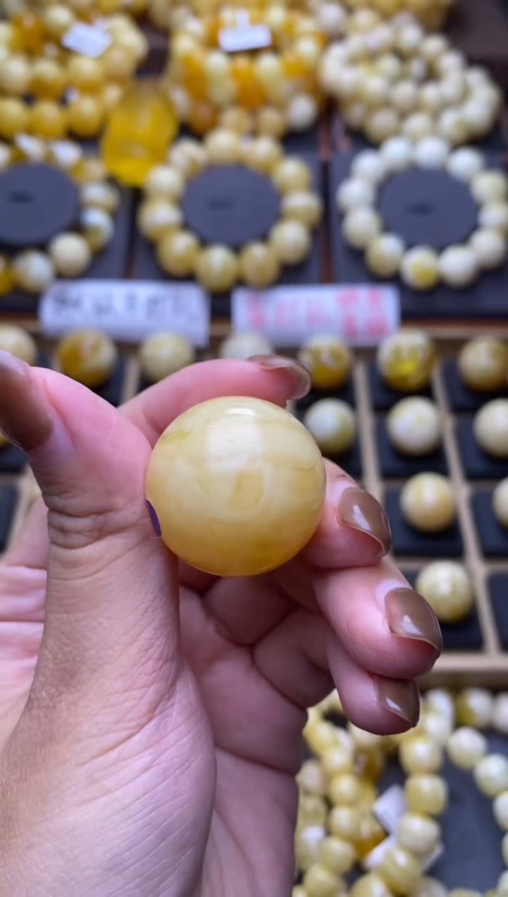 【闪购商品】琥珀裸石未镶嵌大小姐珠宝严选83