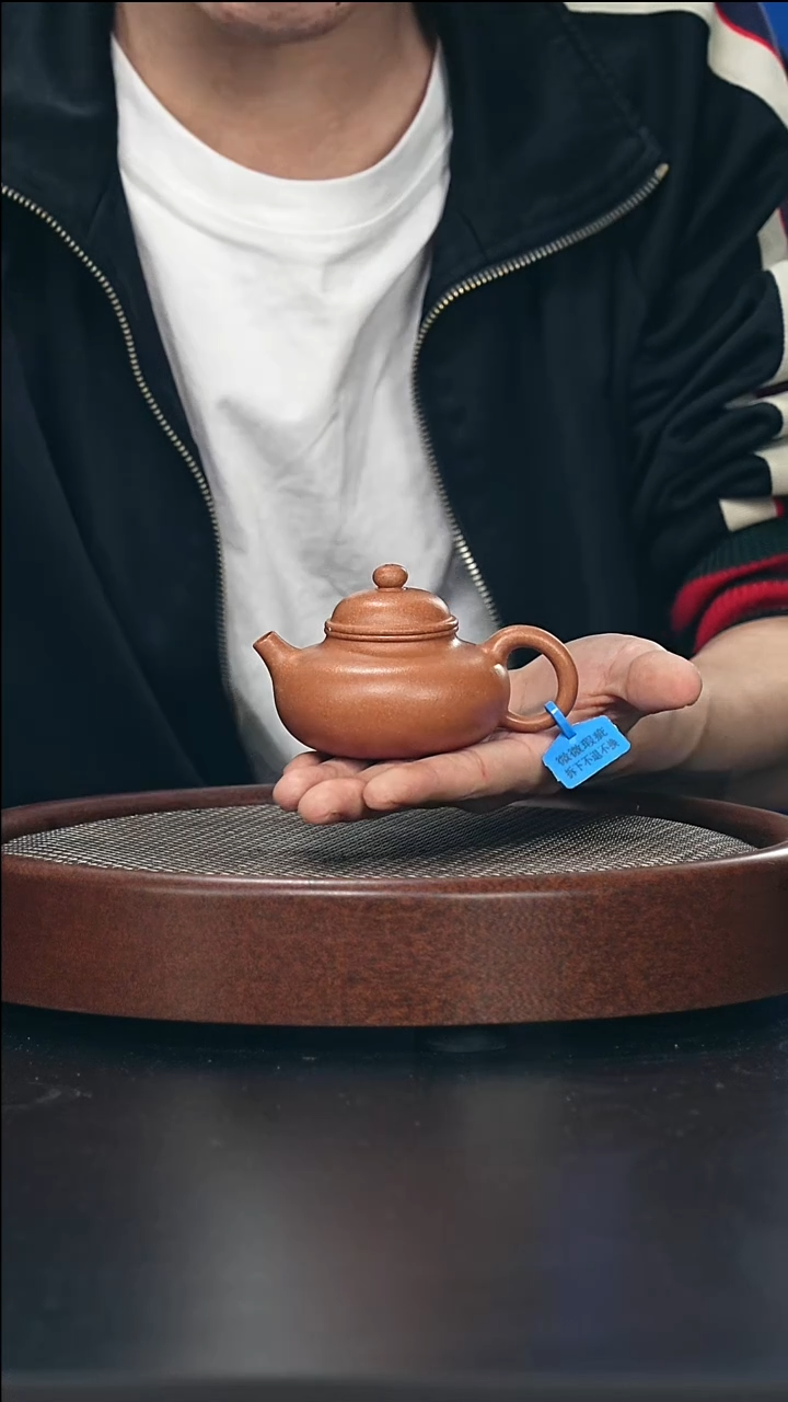茶壶紫砂小容天-黄降坡-全手工微微瑕