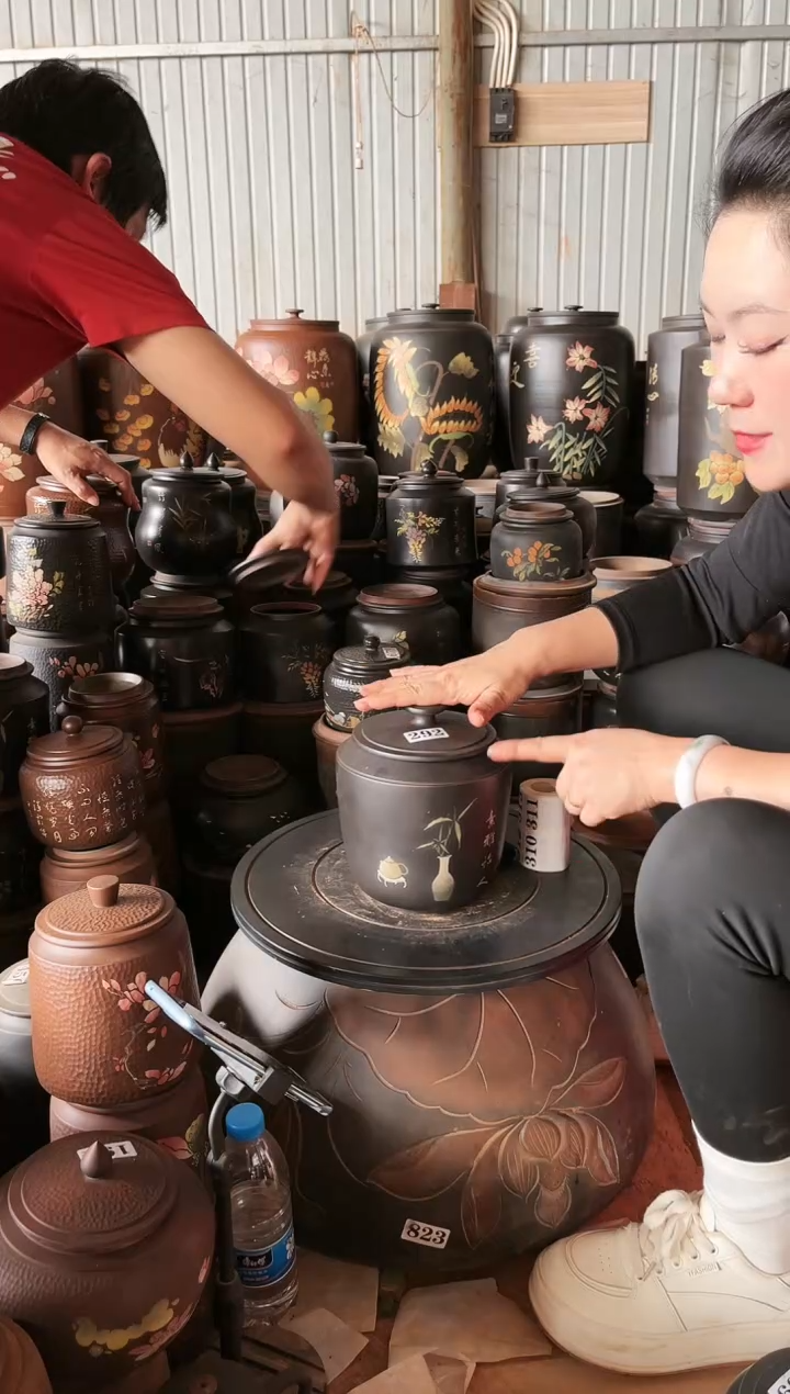 【闪购商品】壶瑕疵茶叶罐  292 方尖彩填