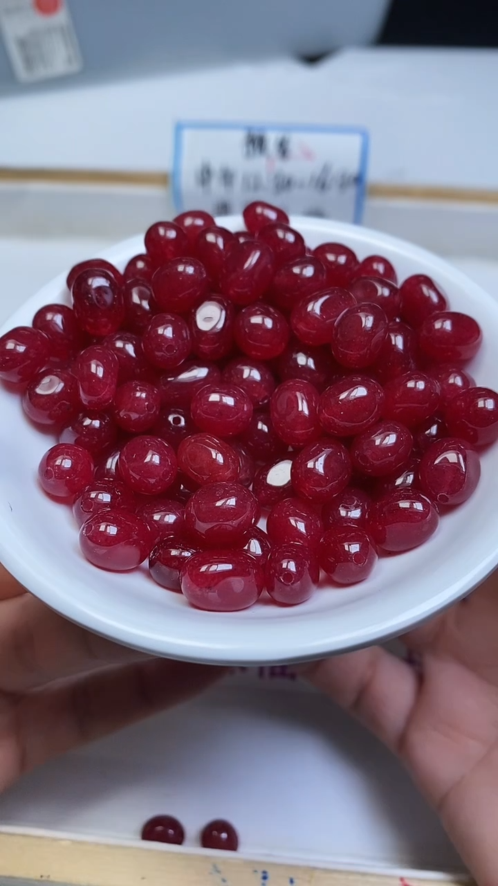 未镶嵌散珠碧玺E592 鸽血红碧玺随型11*8mm12个5元