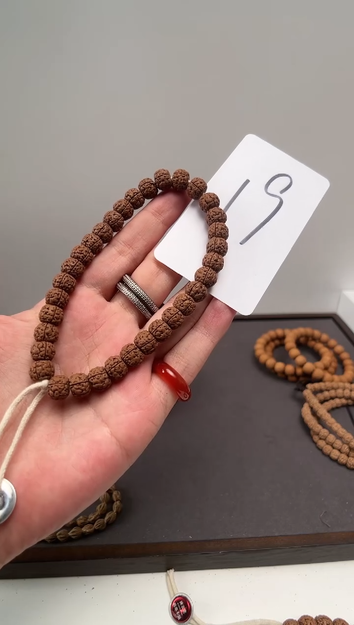 【闪购商品】金刚菩提吊坠19杨贵妃手持