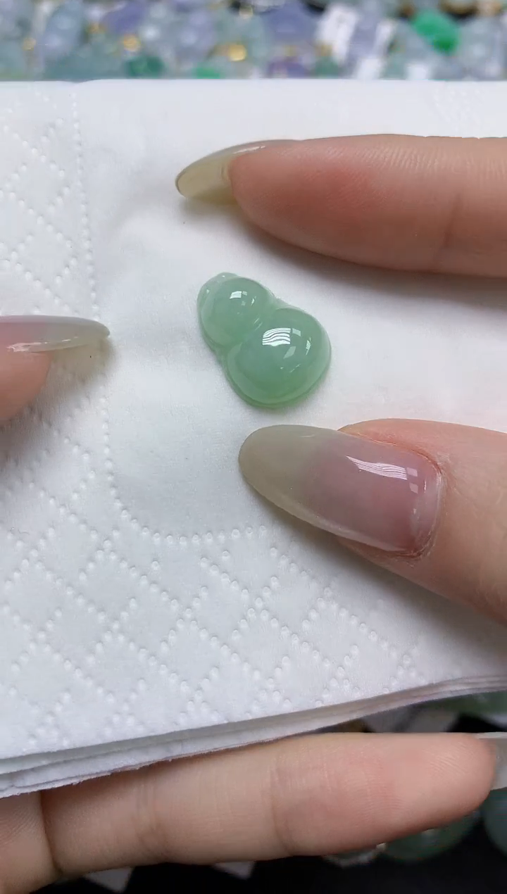 【闪购商品】翡翠未镶嵌颈饰天然缅甸翡翠A货