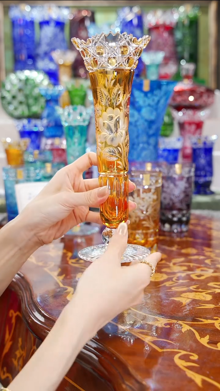 瓷米多家中古瓷器如图所示50