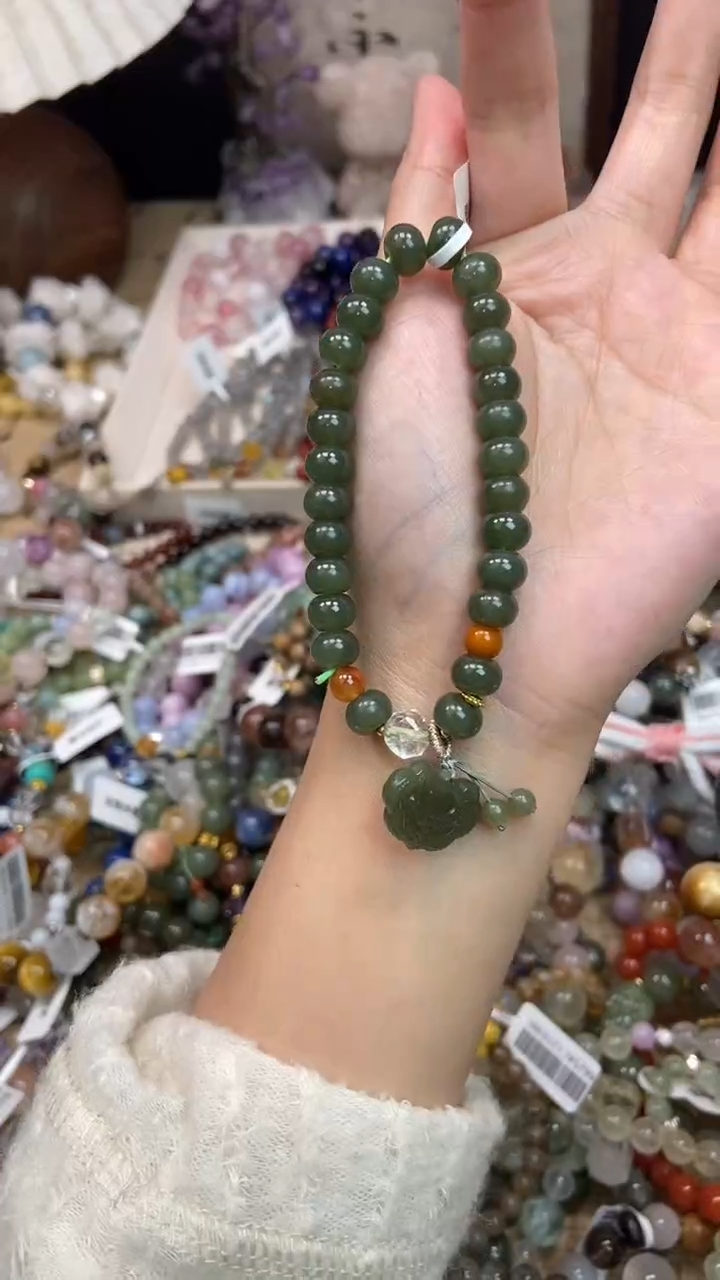 未镶嵌和田玉手饰401