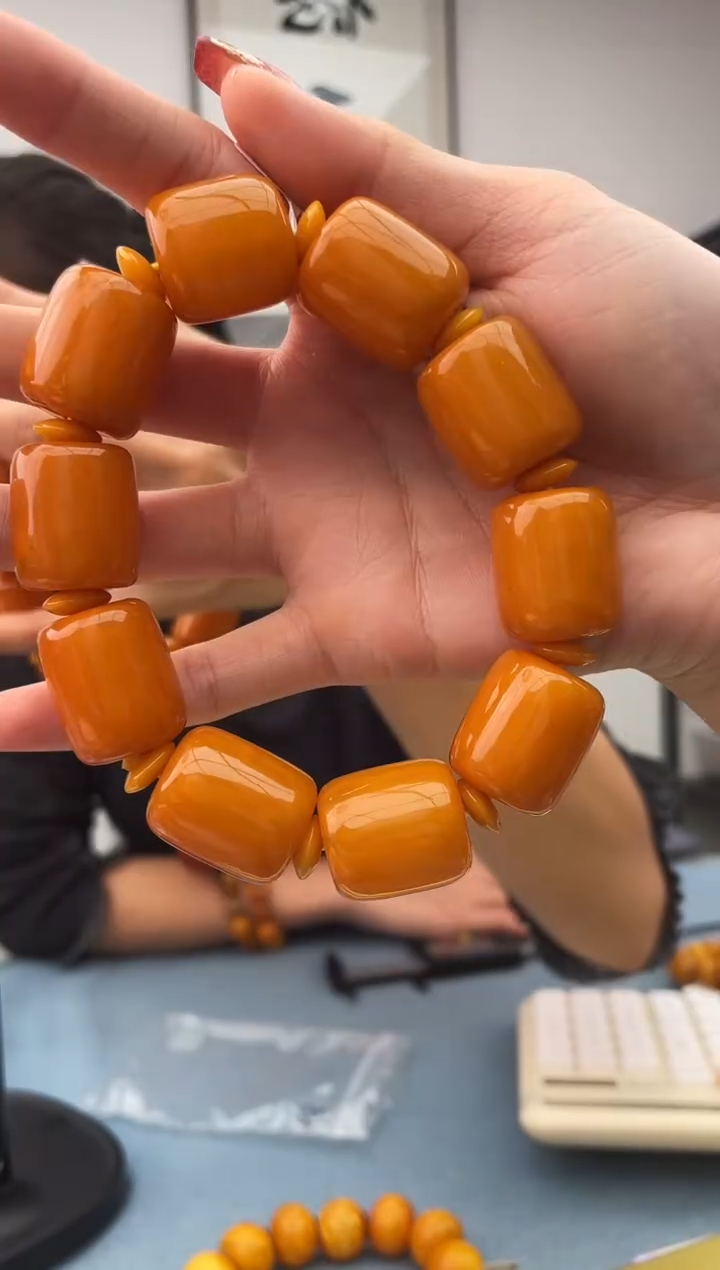 【闪购商品】蜜蜡珠宝奇石未镶嵌假一罚十，065