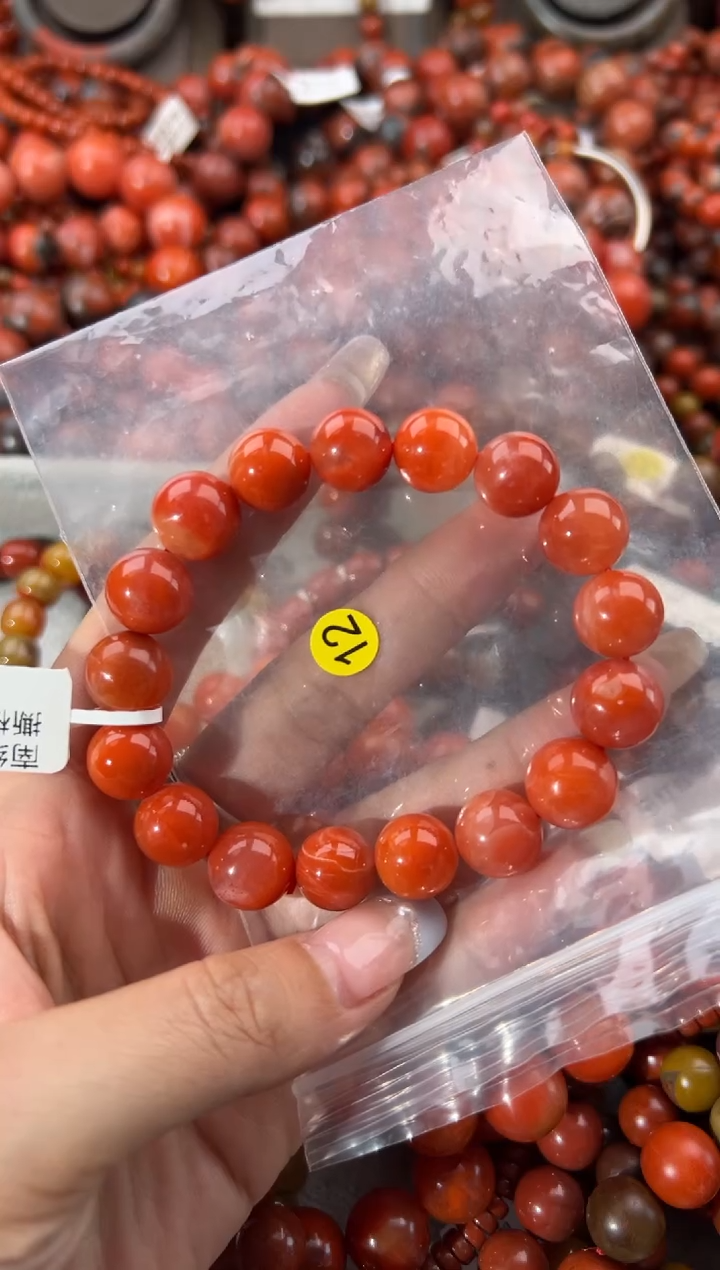 未镶嵌手串南红玛瑙12+