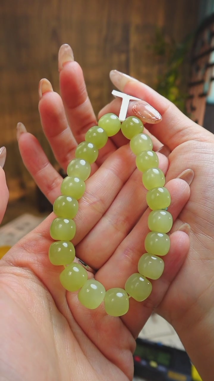 【闪购商品】和田玉手串未镶嵌HJ05036新疆黄口鸡油黄卡10mm