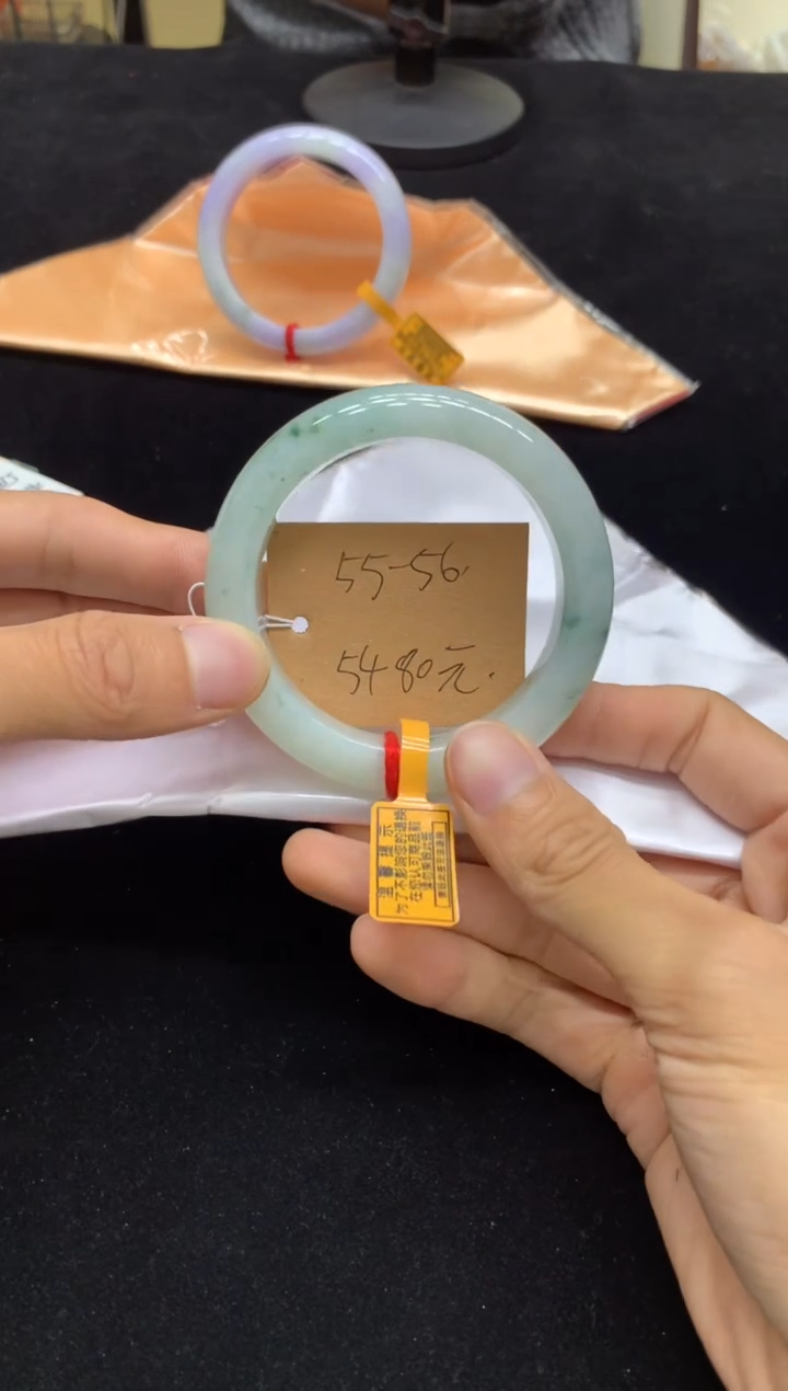 未镶嵌手镯翡翠（48小时鉴赏期）