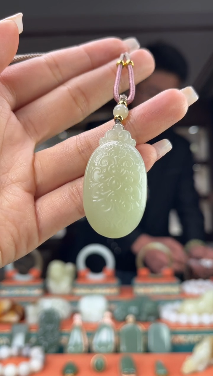 【闪购商品】和田玉颈饰未镶嵌佩佩