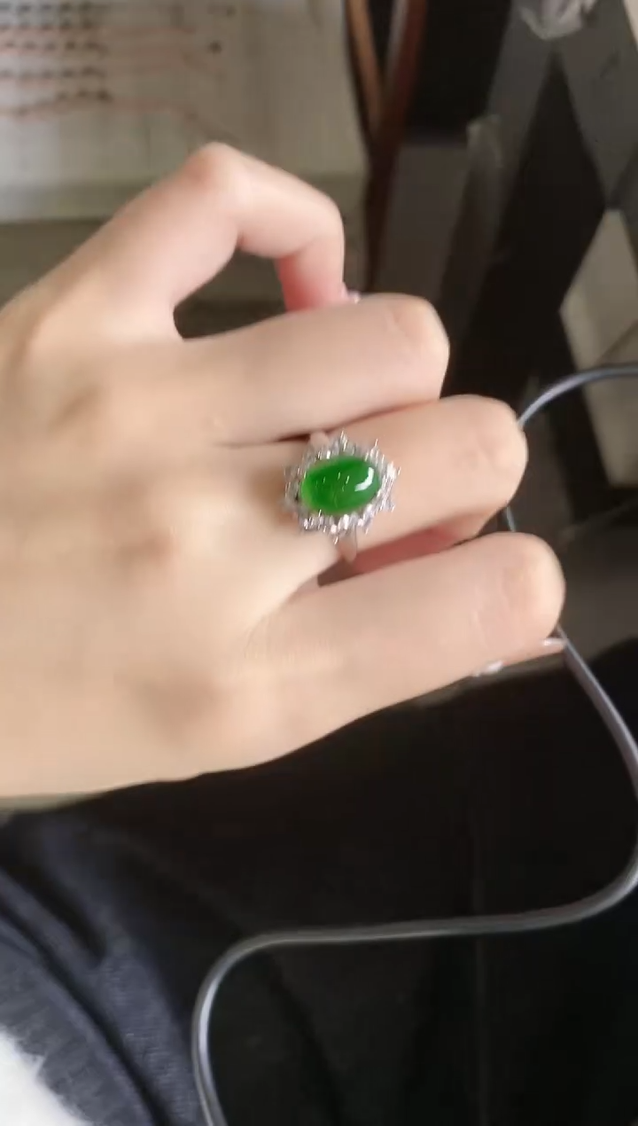 【闪购商品】翡翠戒指银S925镶嵌51511