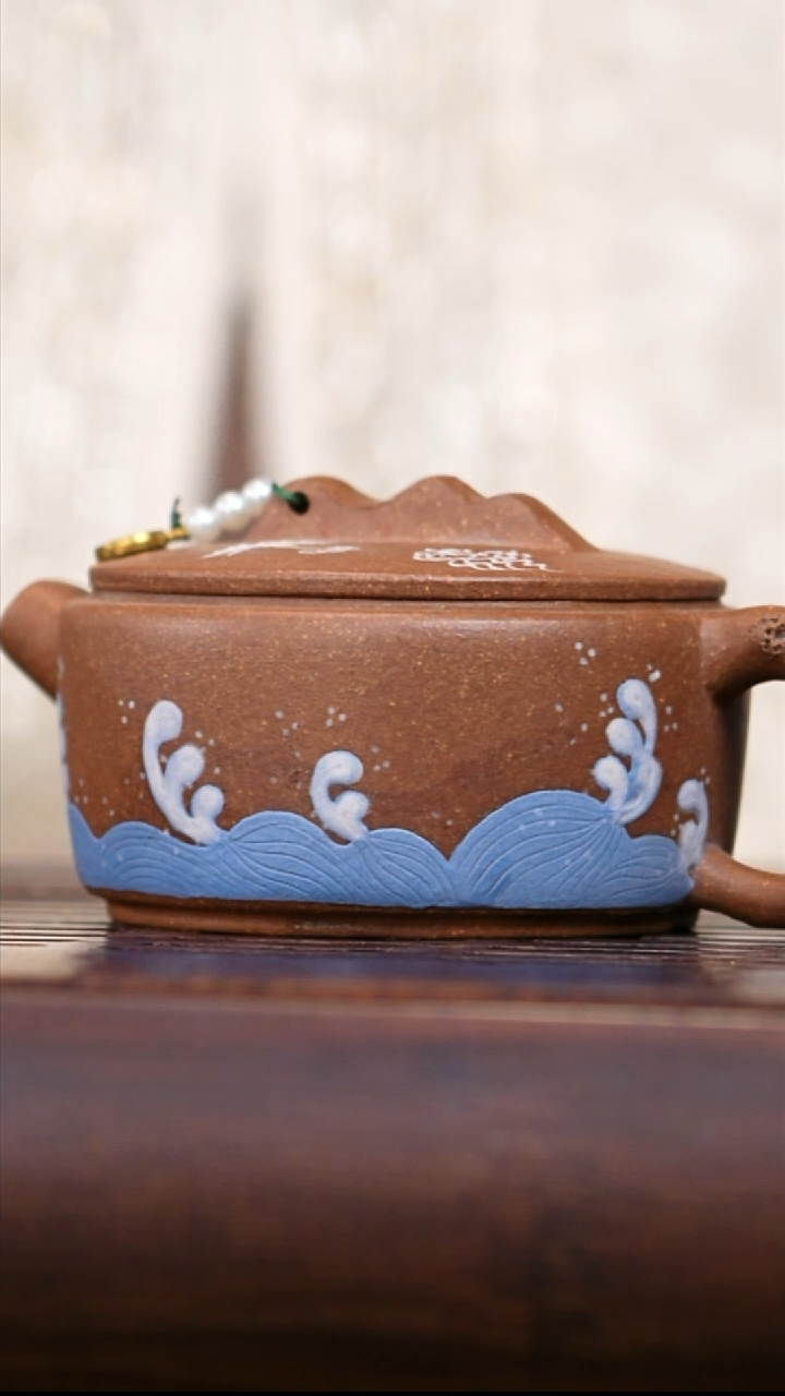 央广国宝苑紫砂茶壶 14