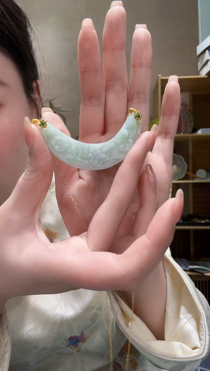 【闪购商品】翡翠颈饰未镶嵌吊坠